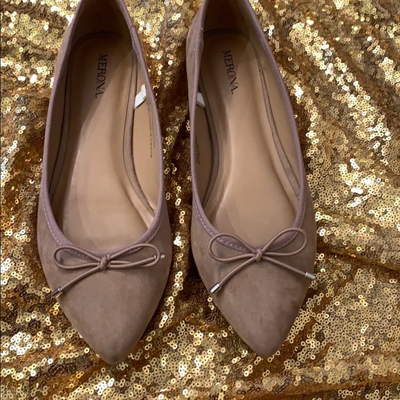 Merona Size 7 Pointy Toe Flats - Picture 2 of 7